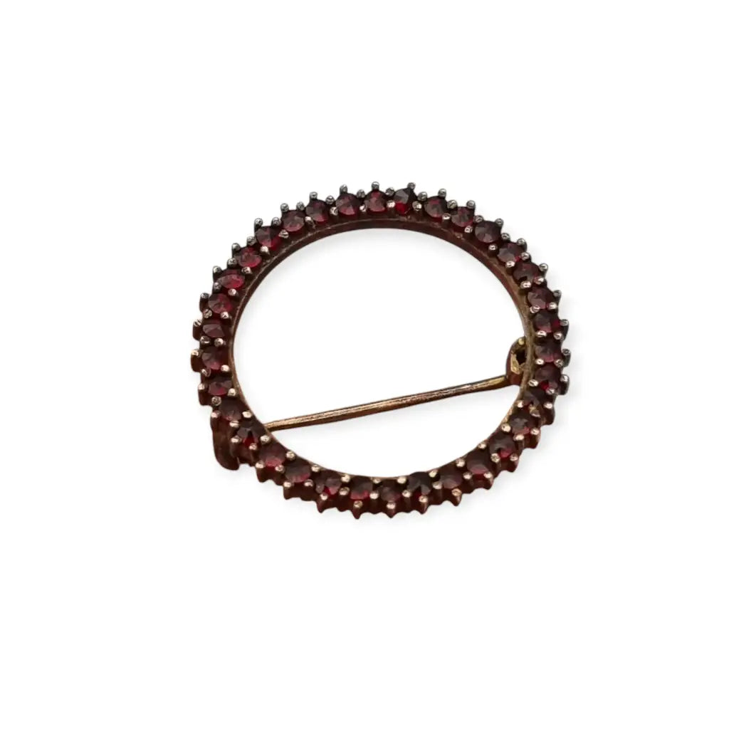 Broche Círculo Vintage de Granates en Tono Dorado Años 80 LaBizarreSusu