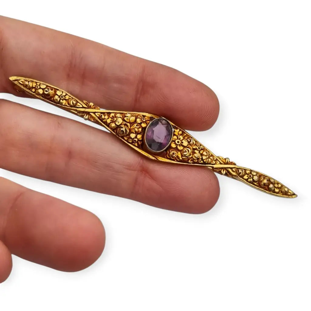 Broche floral Art Nouveau dorado con piedra púrpura 1920-30. - LaBizarreSusu