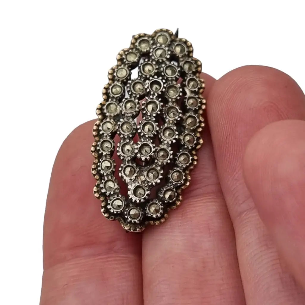 Broche de plata art deco alfiler Vintage granate con marcasitas. Regalo