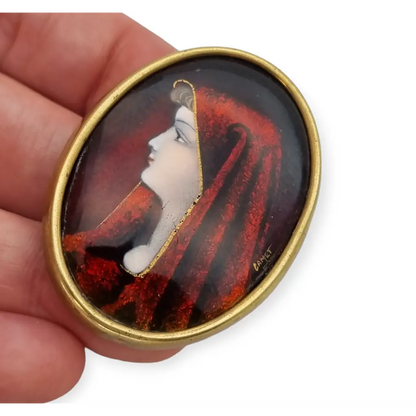 Broche victoriano de Santa Fabiola firmado CAMET joya colección 1900.