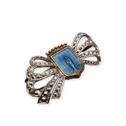 Broche religioso de plata 900 con esmalte azul la Virgen lazo y corona.