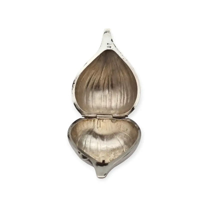Caja italiana en plata 800 con forma de cabeza/bulbo ajo estilo naturalista