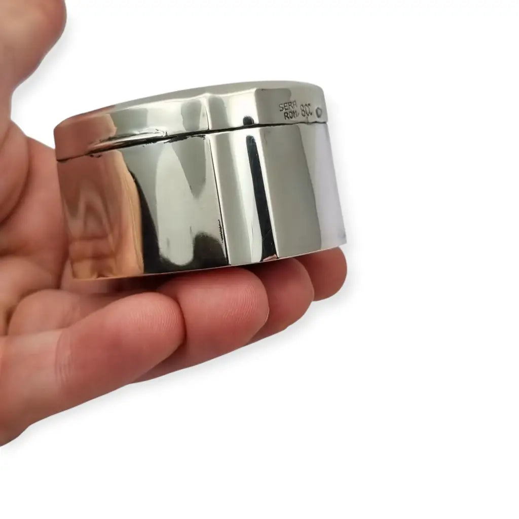 Caja en plata 800 con forma octogonal marcada “SERRA ROMA” diseño elegante