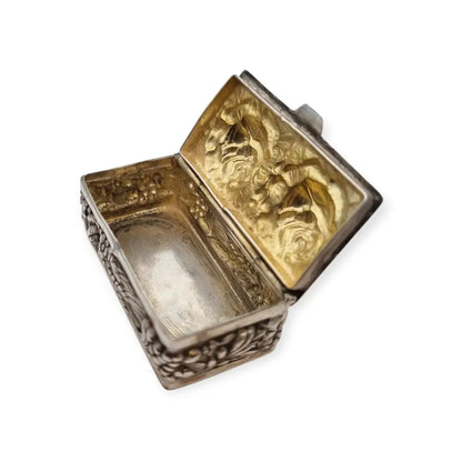 Caja de plata Inglesa la marca Ari D. Norman con rosas repujadas Londres