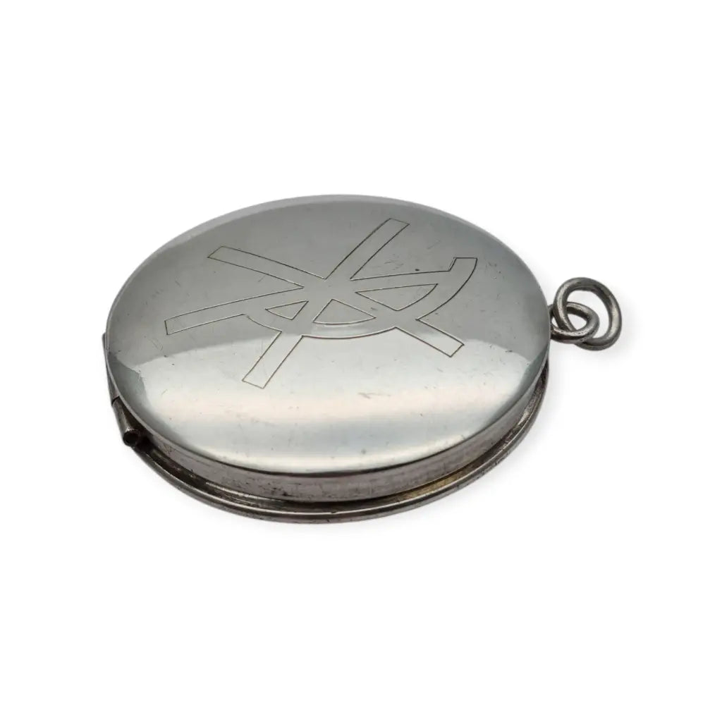 Caja porta viático antigua en plata 925 hostiario vintage con símbolo cristiano