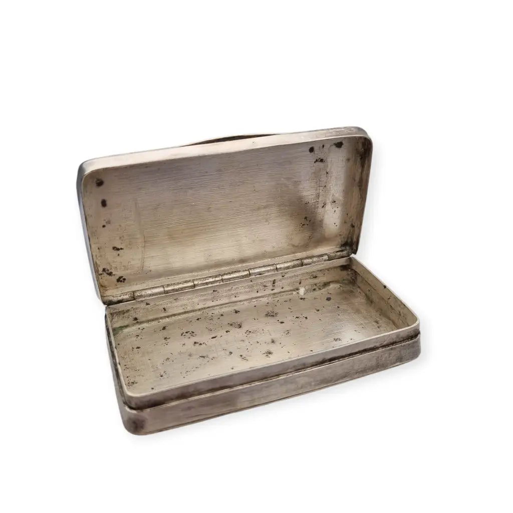 Caja Victoriana de Plata Diseño Floral Rectangular Circa 1900. - LaBizarreSusu