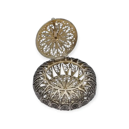 Caja vintage redonda de filigrana en plata 800 trabajo artesanal siglo XX.