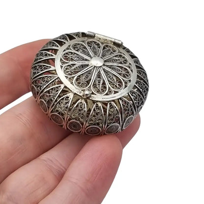 Caja vintage redonda de filigrana en plata 800 trabajo artesanal siglo XX.