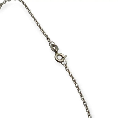 Colgante antiguo de filigrana plata con la Cruz Jerusalén y cadena circa