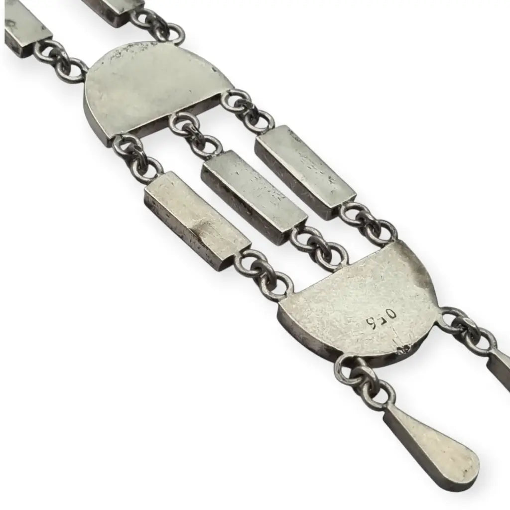 Colgante boho artesanal en plata 950 y lapislázuli diseño geométrico rústico