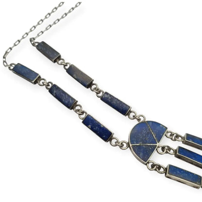 Colgante boho artesanal en plata 950 y lapislázuli diseño geométrico rústico