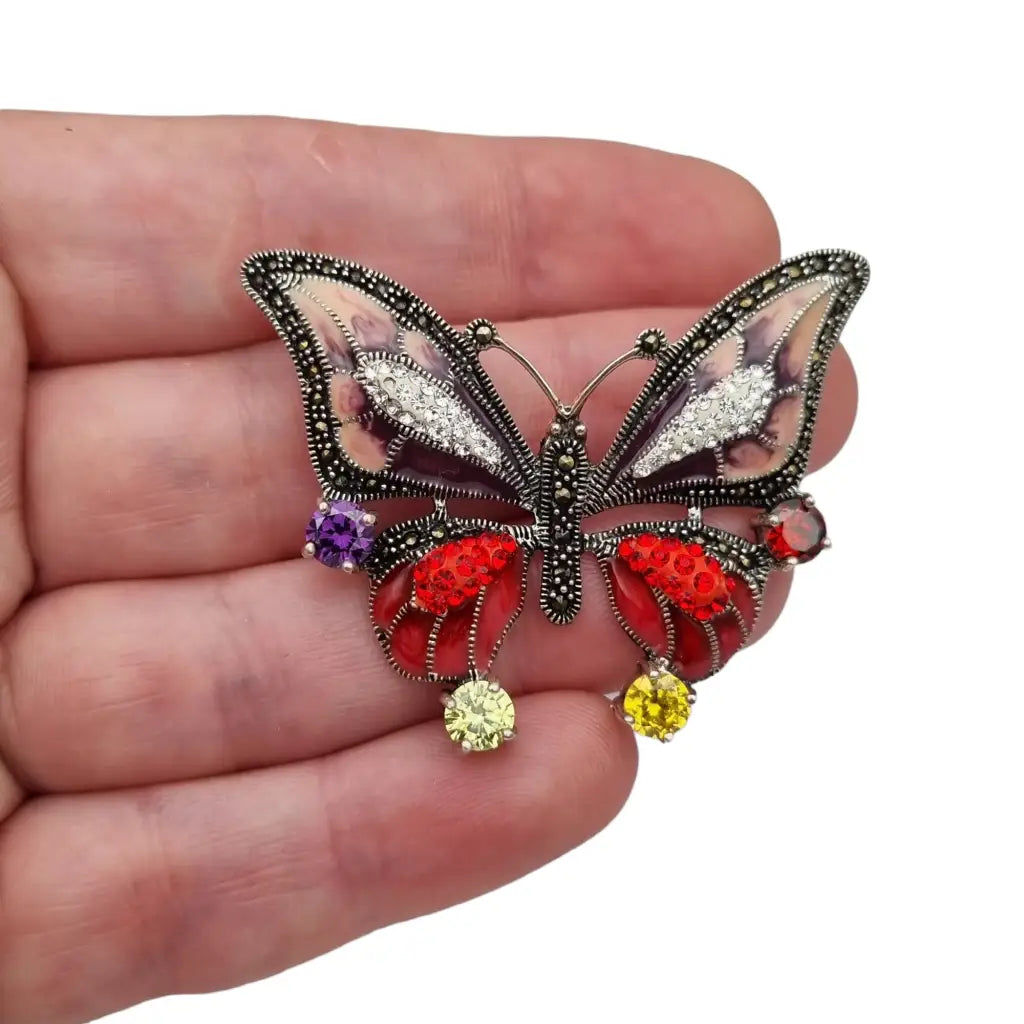 Colgante mariposa con piedras naturales para cadena charm mediano Circa 2000.