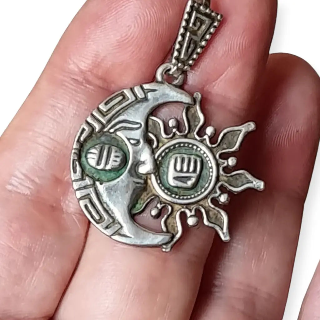 Colgante mexicano de sol y luna en plata maya 925 modelo MM 229 TASMAN
