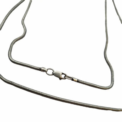 Collar de cadena plata para mujer delicada