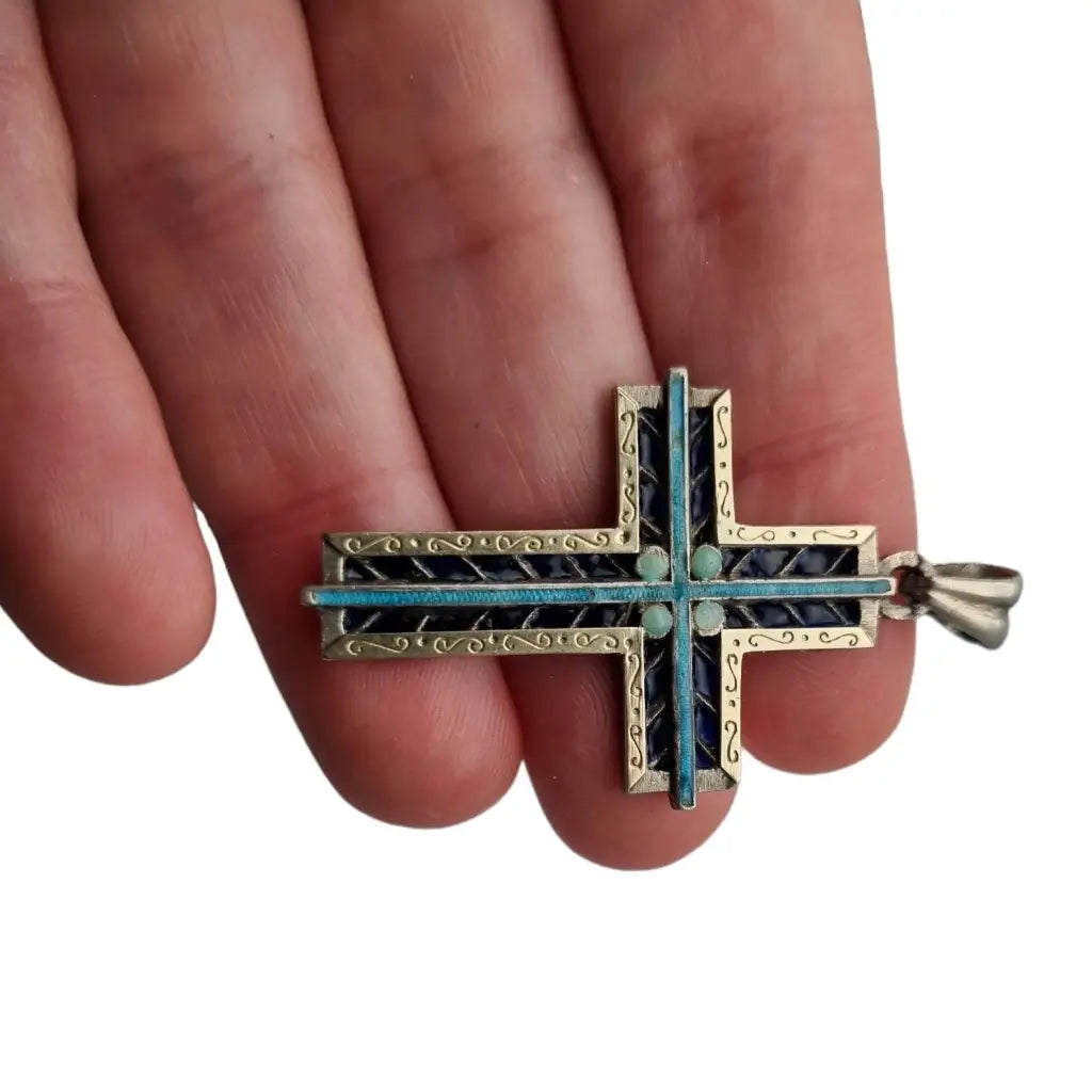 Cruz de plata esmaltada azul colgante católico para regalar joyería religiosa