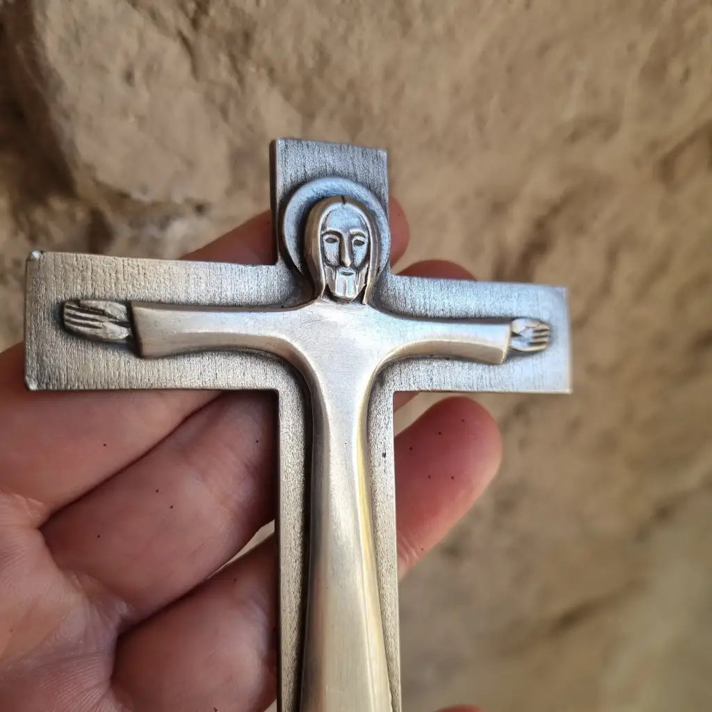 Cruz de Plata Joyas Religiosas Sunyer ley 925 Arte