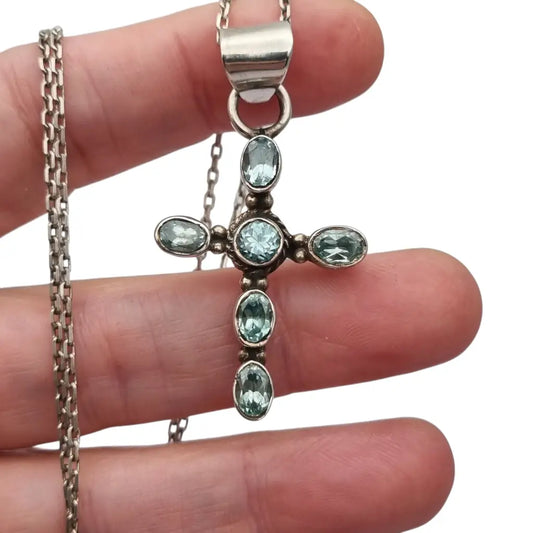 Cruz vintage de plata con topacios azules ovalados y cadena regalos religiosos