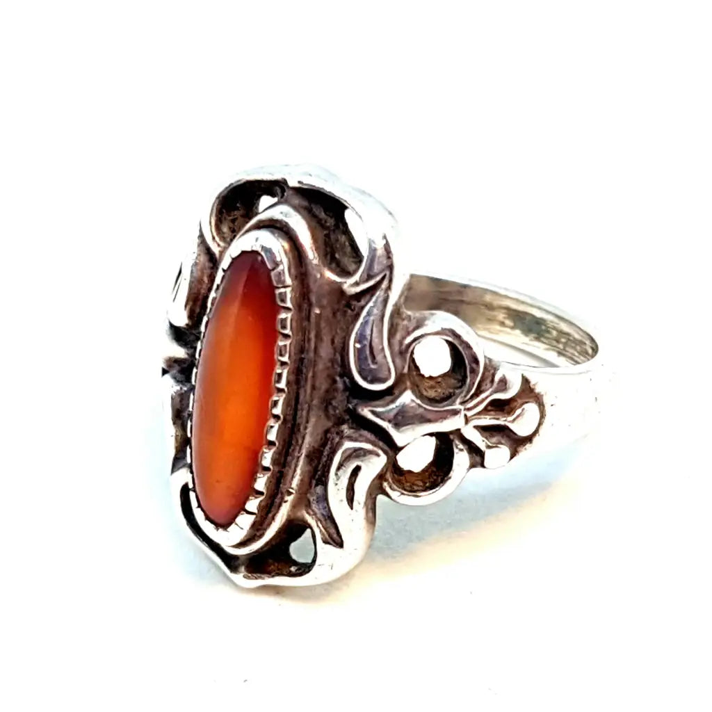 Anillo estilo art nouveau en plata y ágata Sterling. Tamaño 5 1/2 EE. UU. Joyas