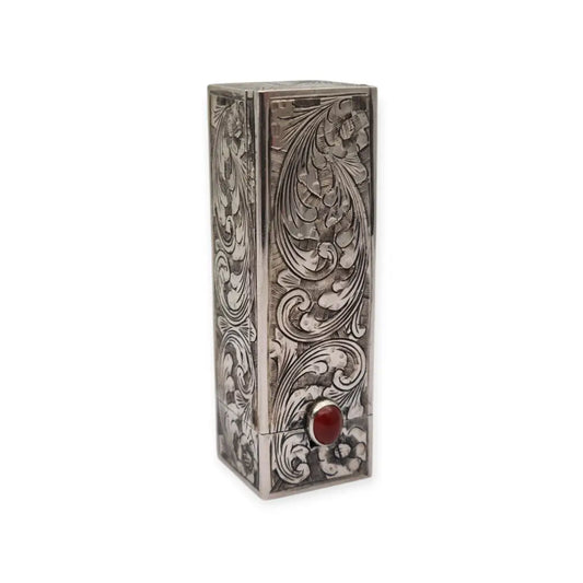 Estuche pintalabios antiguo de plata grabada con espejo y piedra cornalina