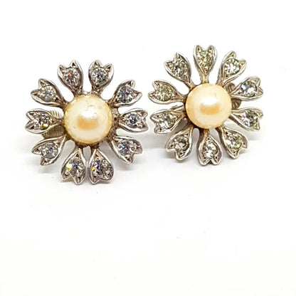 Flor de perla. Pendientes art decó plata circonitas y perlas. Circa 1950.