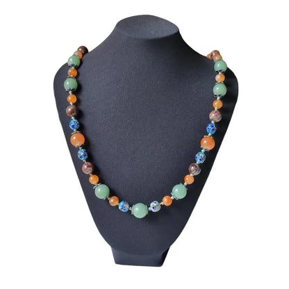 Collar vintage exportación China jade ágata cornalina y cuentas de cloisonné