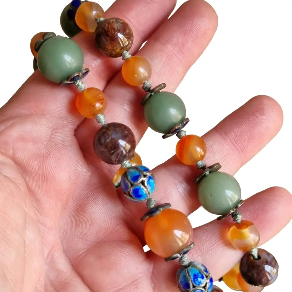 Collar vintage exportación China jade ágata cornalina y cuentas de cloisonné