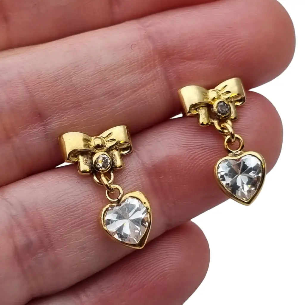 Pendientes corazón lágrima oro laminado con circonitas blancas novedades