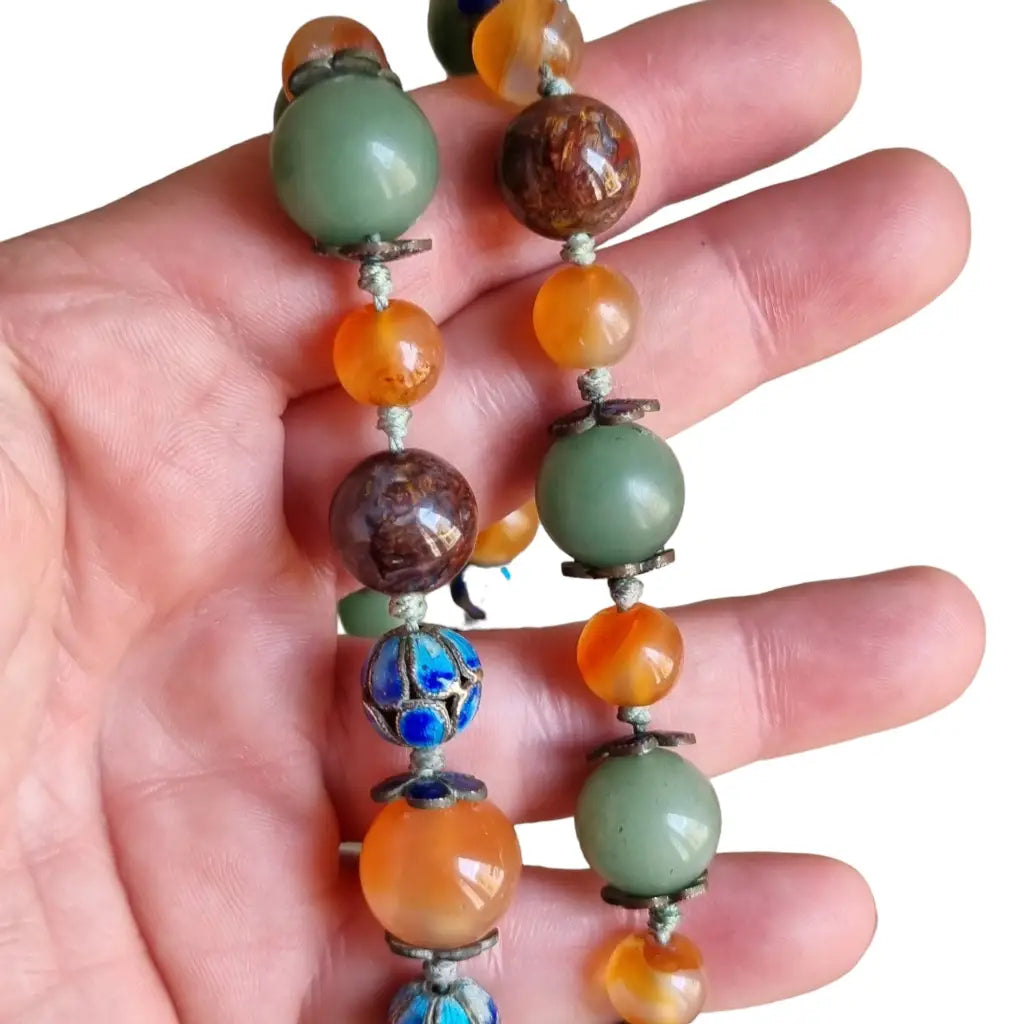 Collar vintage exportación China jade ágata cornalina y cuentas de cloisonné