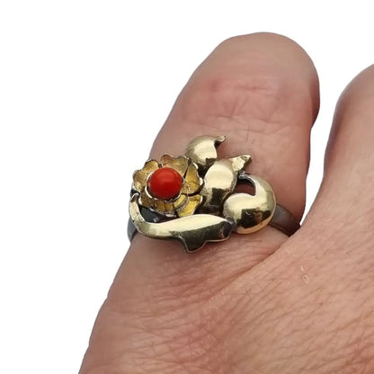 Anillo de flores plata oro y coral mediados siglo para mujer circa