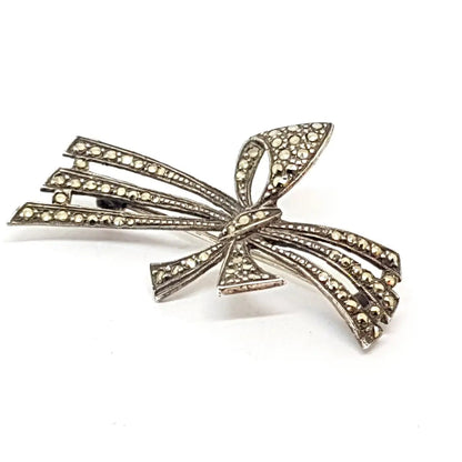 Lazo de plata Broche con marquesitas. Estilo modernista. SXX. Joyería
