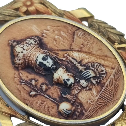 Medalla art nouveau colgante religioso vintage medalla de flor esmalte dorado