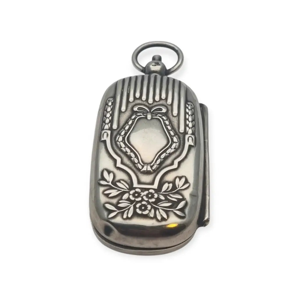 Monedero colgante Art Nouveau de plata grabada con doble compartimento interior