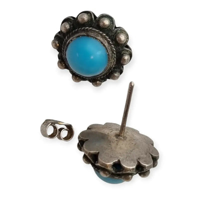 Pendientes vintage boho charro de plata con piedra azul central circa 1970.