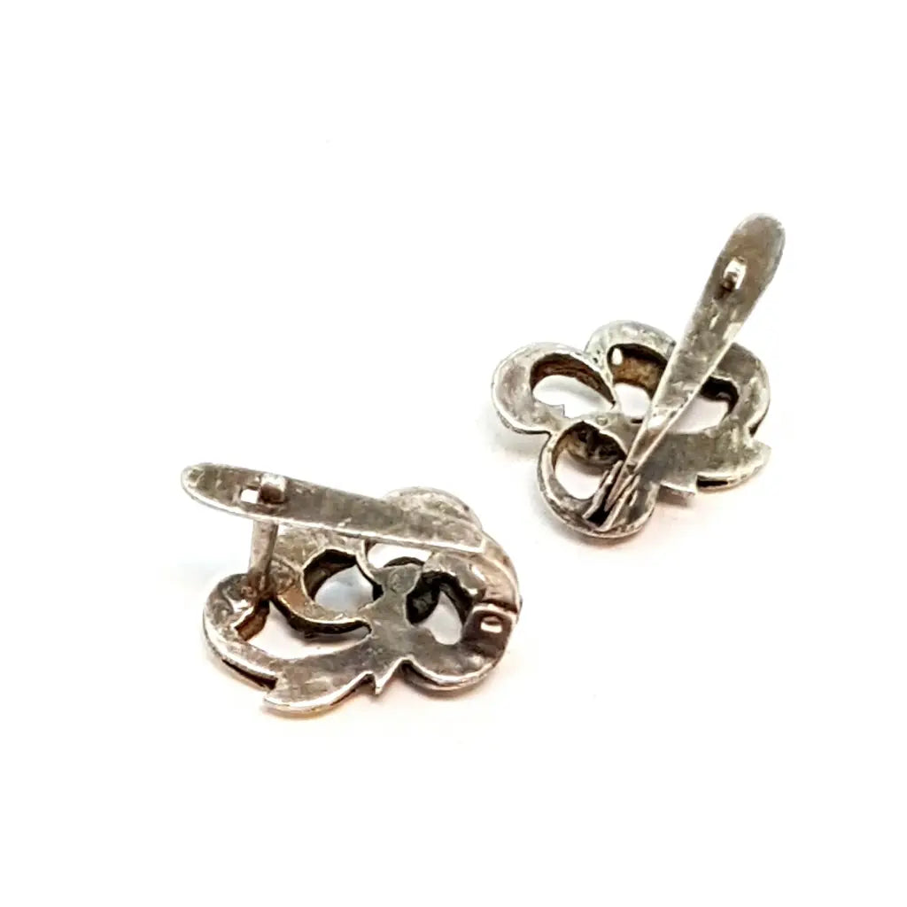 Pendientes art deco de plata y oro Circa 1940 Joyería antigua vintage.