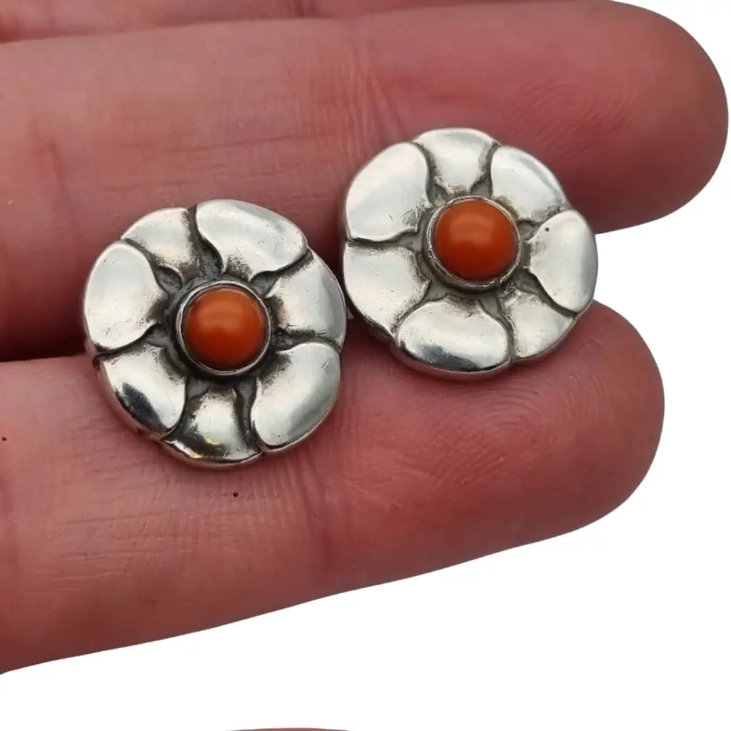 Pendientes Georg Jensen diseño #36 plata 830S y coral Dinamarca (1933-1944).