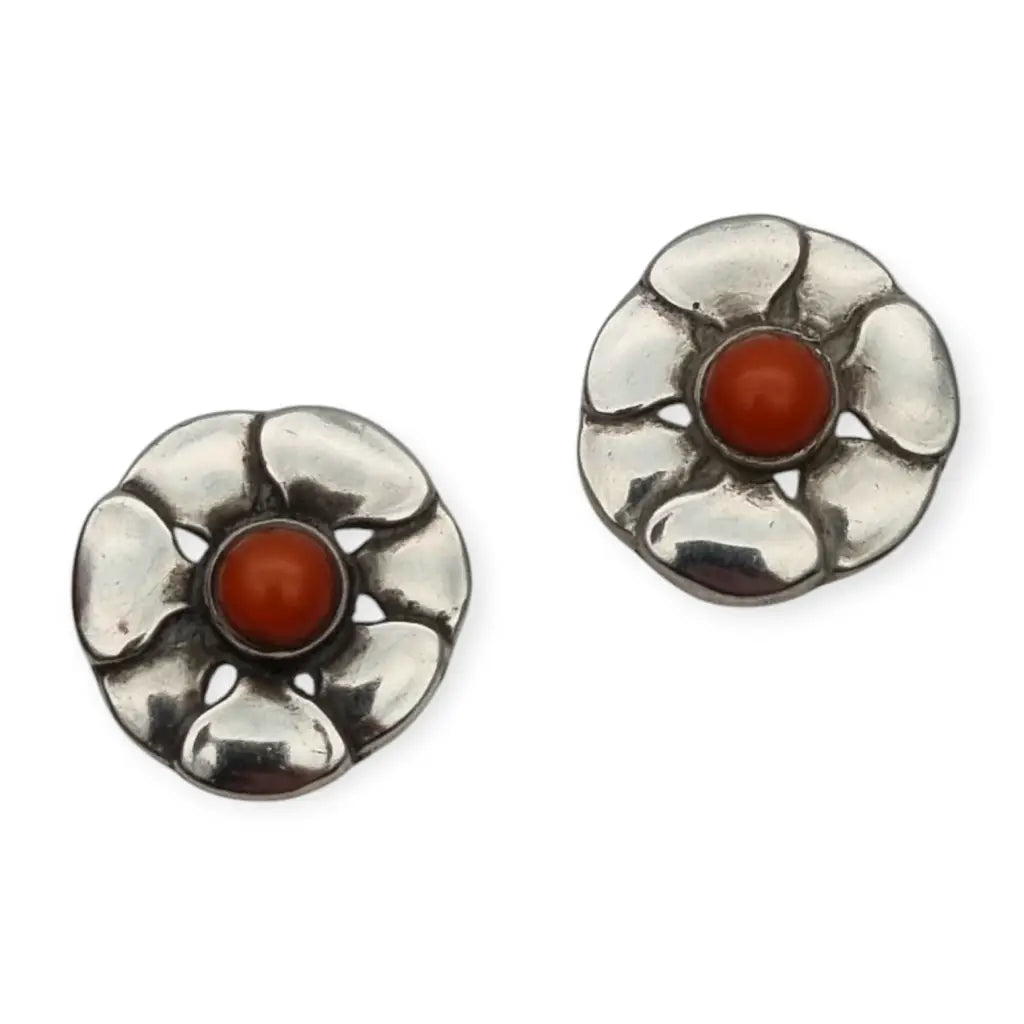 Pendientes Georg Jensen diseño #36 plata 830S y coral Dinamarca (1933-1944).