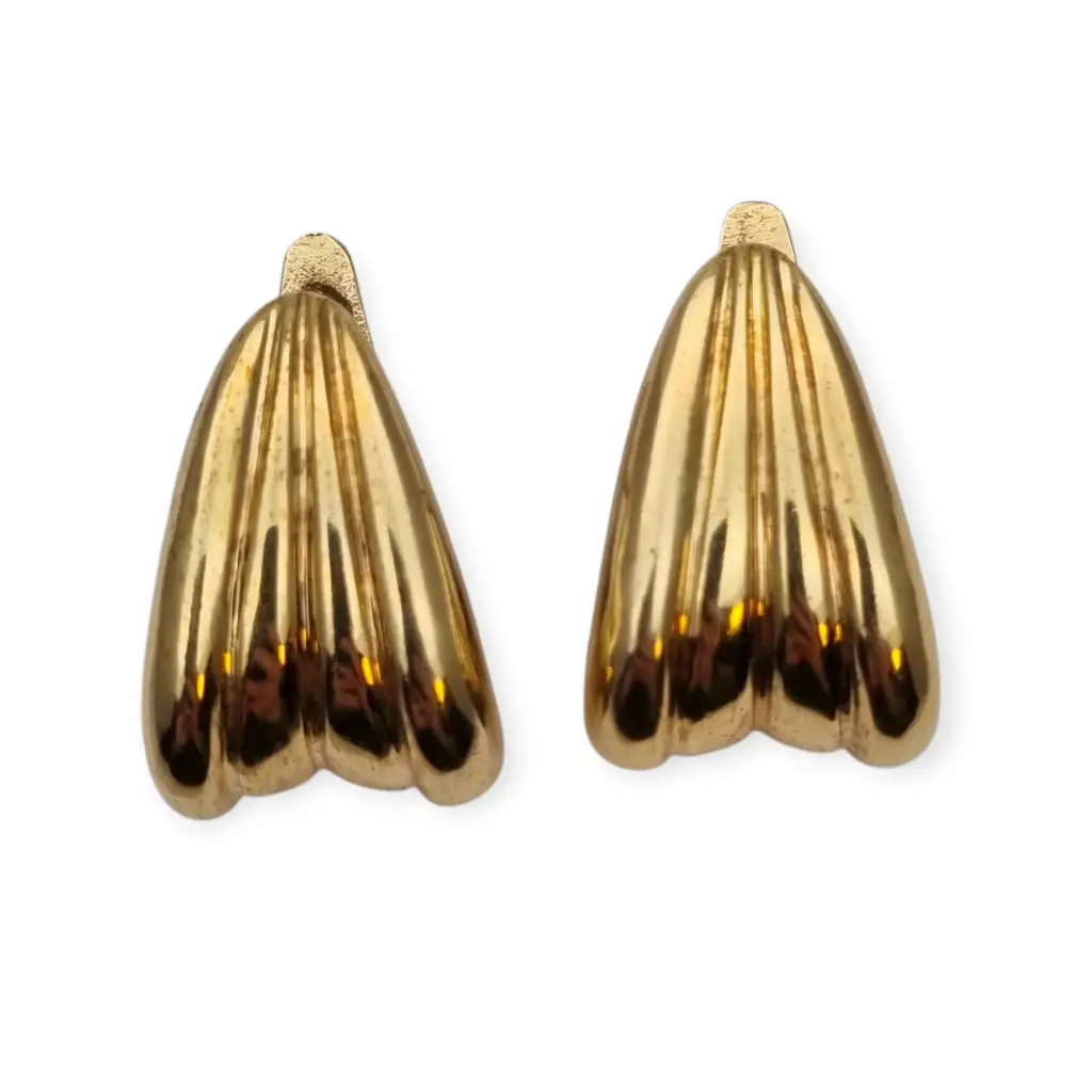 Pendientes vintage dorados en plata 925 diseño acanalado estilo 80s retro.
