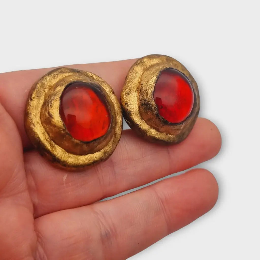 Pendientes vintage forma redonda joyas brutalistas dorado ennegrecido