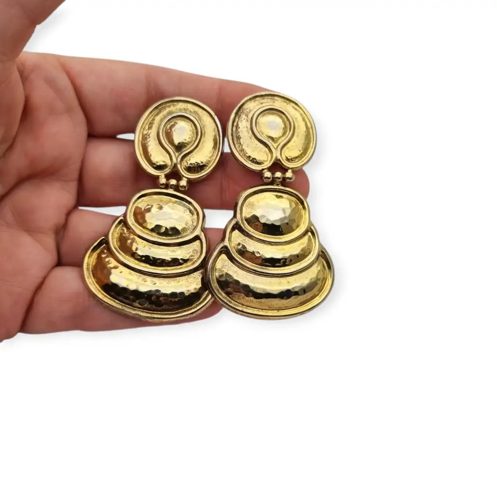 Pendientes vintage grandes en plata dorada 925 con acabado martelé y diseño