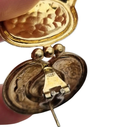 Pendientes vintage grandes en plata dorada 925 con acabado martelé y diseño
