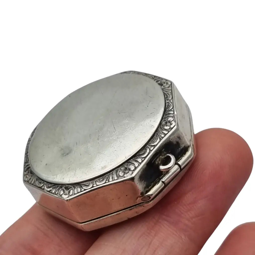 Polvera octogonal colgante de plata 925 esmalte guilloché lavanda Art Déco