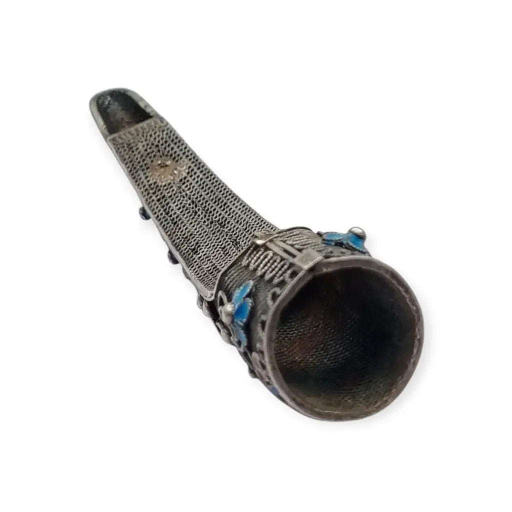 Protector de uñas chino en filigrana plata piedras y esmalte siglo XX huzhi