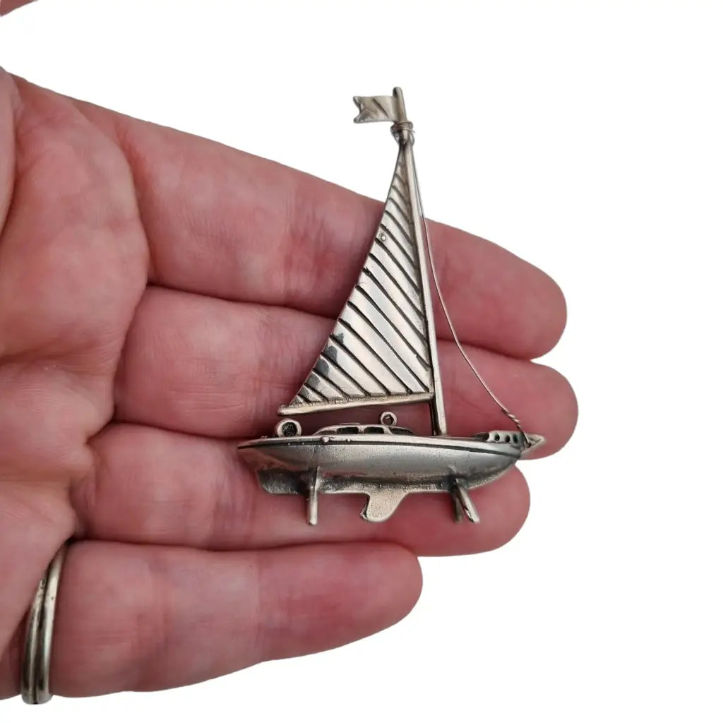 Miniatura barco plata Antiguo español Figura