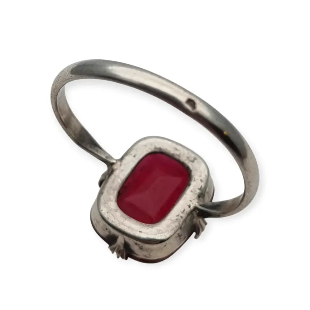 Anillo Art Decó Vintage de Plata y Piedra Roja Estilo Clásico para Mujer